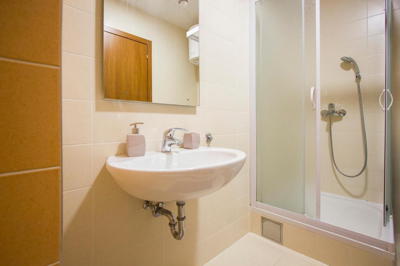 Apartment Luka Сплит Екстериор снимка