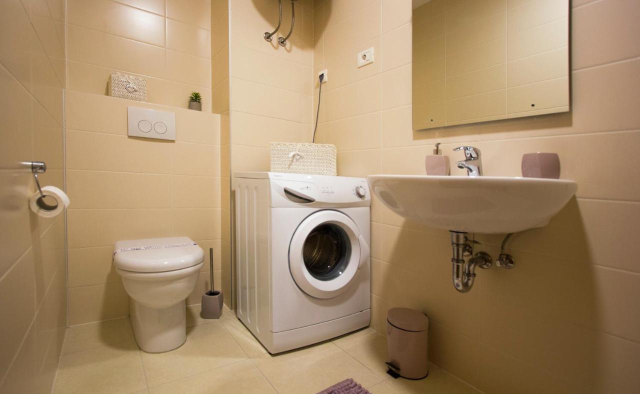 Apartment Luka Сплит Екстериор снимка