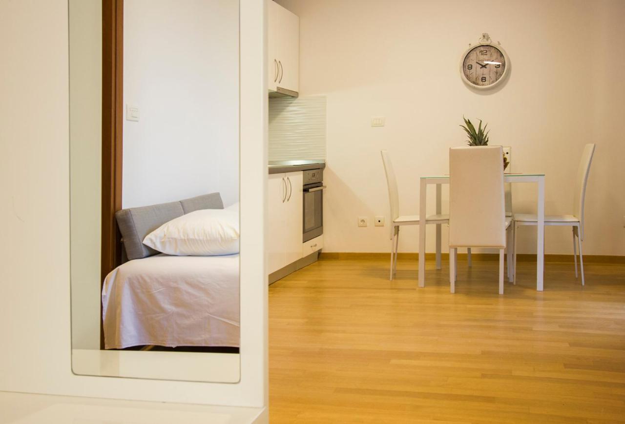 Apartment Luka Сплит Екстериор снимка