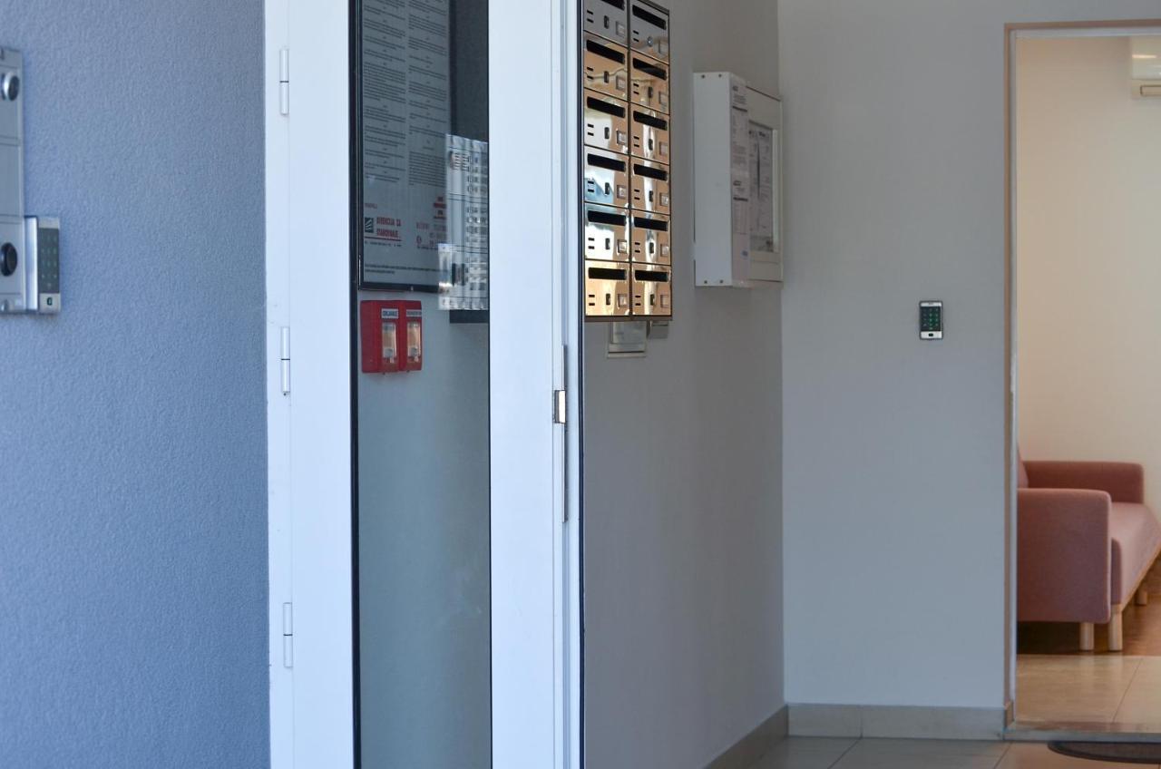 Apartment Luka Сплит Екстериор снимка