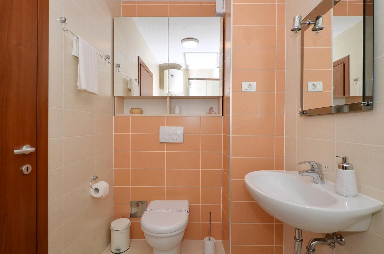 Apartment Luka Сплит Екстериор снимка