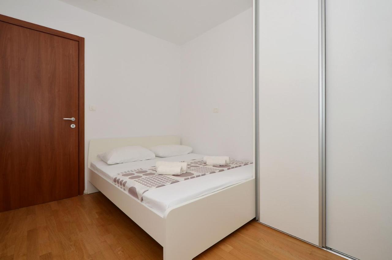 Apartment Luka Сплит Екстериор снимка