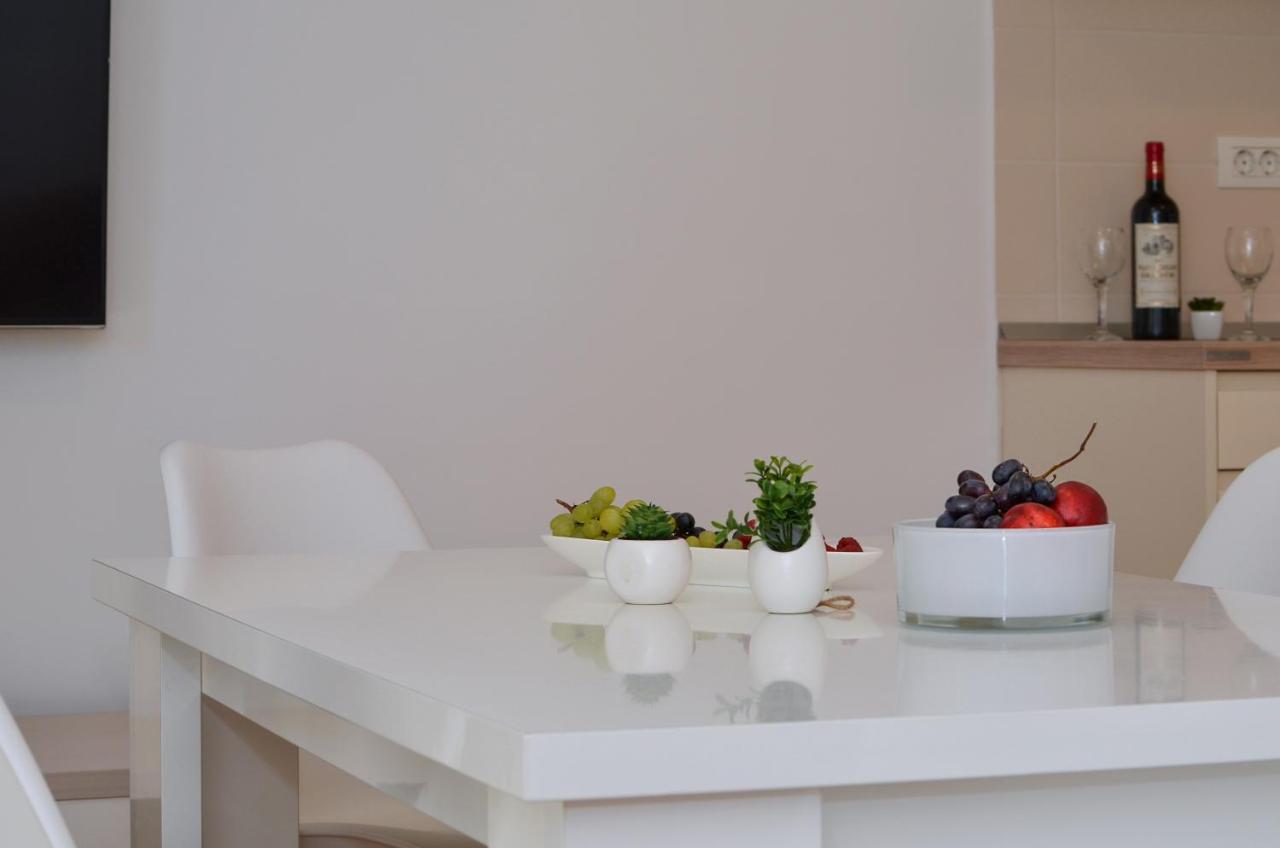 Apartment Luka Сплит Екстериор снимка